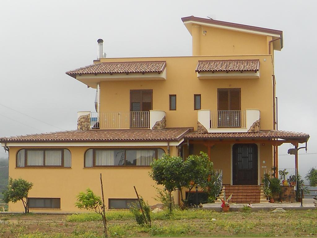 Agriturismo L'Antico Carro Seminara Bagian luar foto