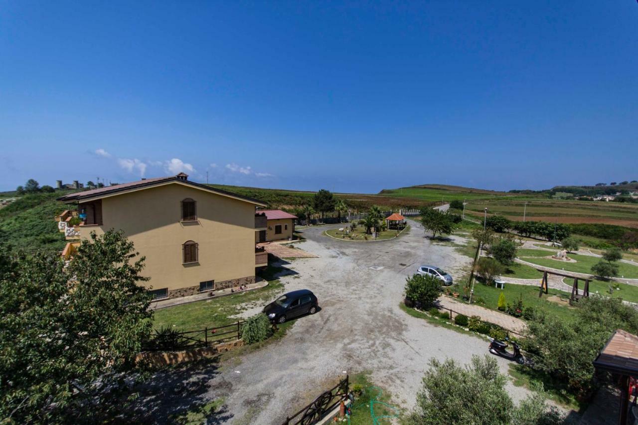 Agriturismo L'Antico Carro Seminara Bagian luar foto